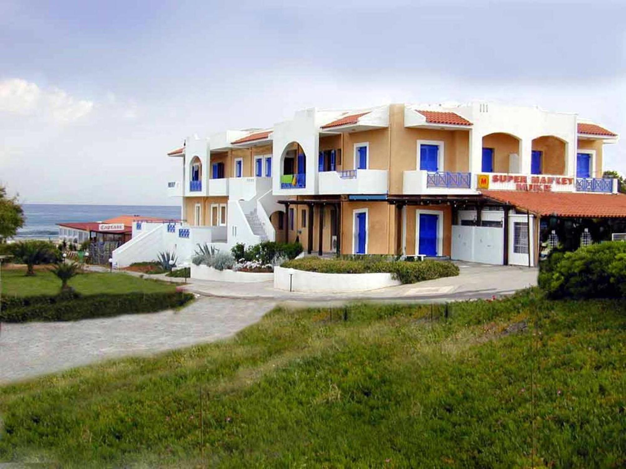 Mike'S Beach Apartments & Studios Аниссарас Экстерьер фото