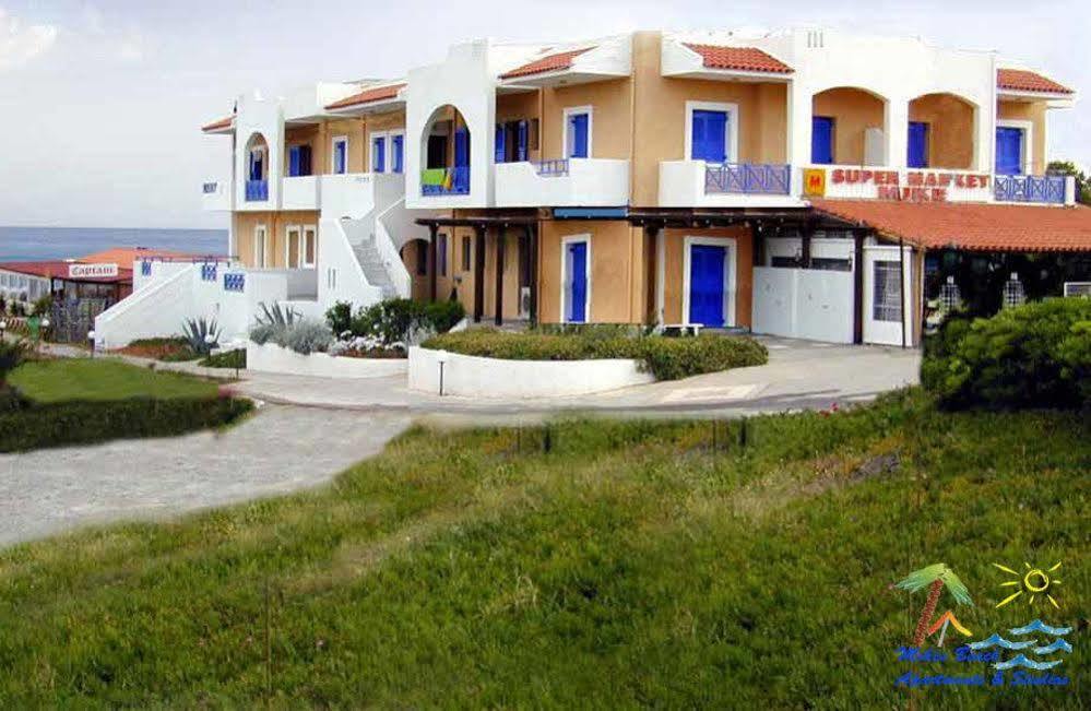 Mike'S Beach Apartments & Studios Аниссарас Экстерьер фото